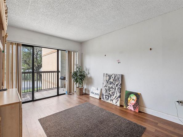 701 NW 19th Street 202, Fort Lauderdale FL 33311