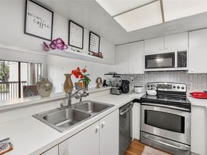 701 NW 19th Street 202, Fort Lauderdale FL 33311