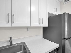 5821 Washington Street 21, Hollywood FL 33023