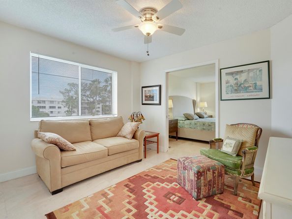 6698 10th Avenue N 320, Lake Worth FL 33467