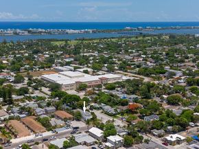 902 N J Street, Lake Worth Beach FL 33460