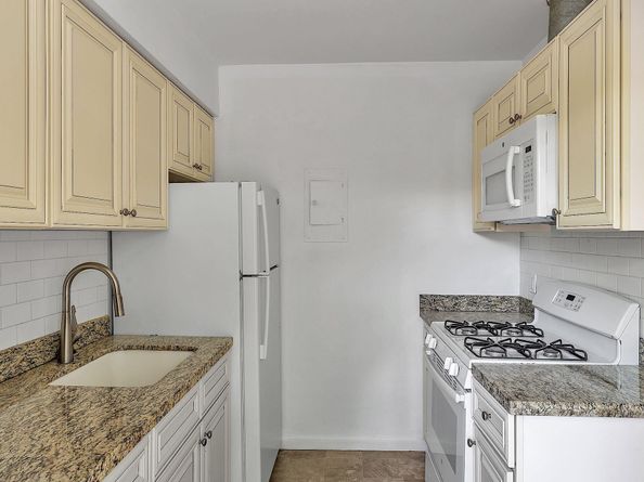902 N J Street, Lake Worth Beach FL 33460