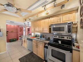6400 NW 2nd Avenue 117, Boca Raton FL 33487
