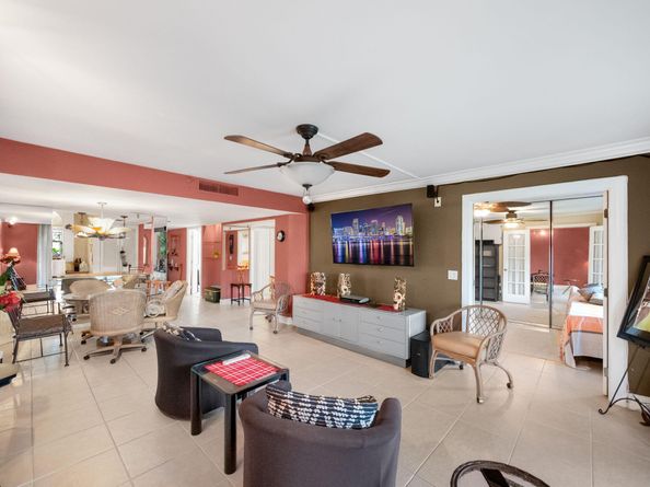 6400 NW 2nd Avenue 117, Boca Raton FL 33487