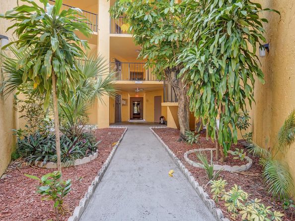 4364 NW 9th Avenue 163d, Deerfield Beach FL 33064
