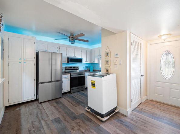 311 S Hollybrook Dr 104, Pembroke Pines FL 33025
