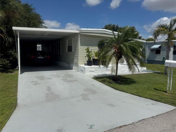1681 SW 83rd Ter, Davie FL 33324