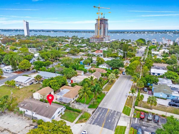 531 45th Street, West Palm Beach FL 33407