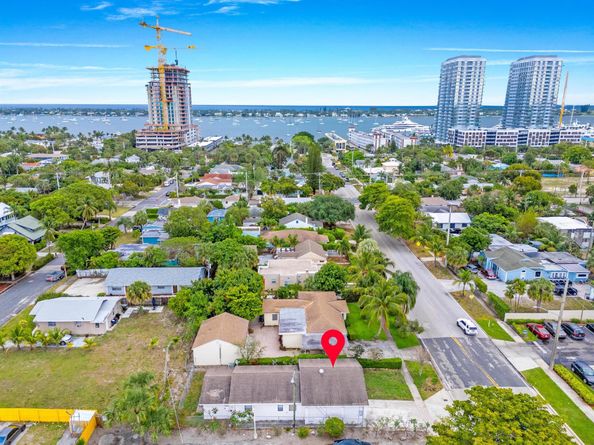 531 45th Street, West Palm Beach FL 33407