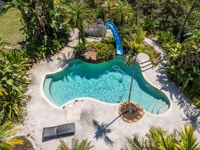 14463 SW 16th Ct, Davie FL 33325