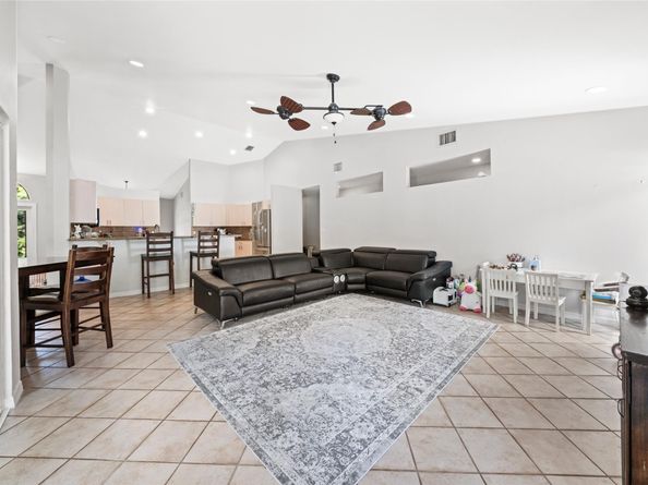 14463 SW 16th Ct, Davie FL 33325