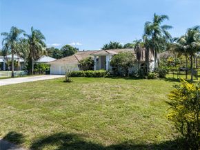 14463 SW 16th Ct, Davie FL 33325