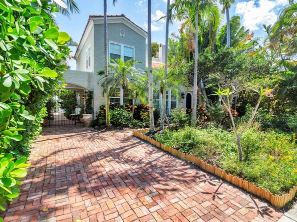 138 Greymon Drive, West Palm Beach FL 33405