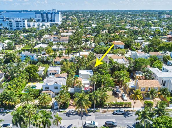 138 Greymon Drive, West Palm Beach FL 33405