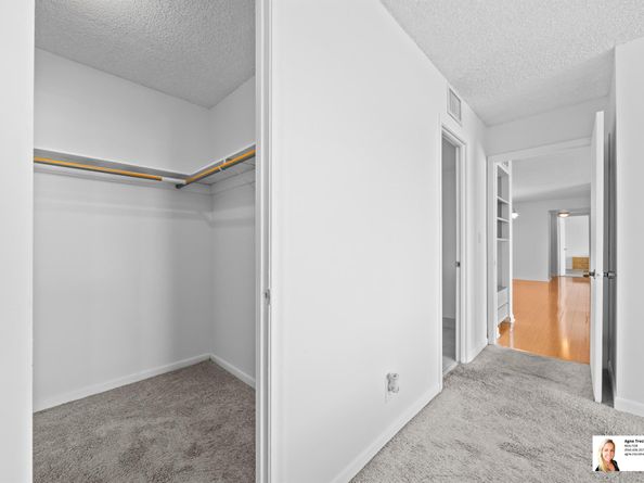 137 Golden Isles Drive 806, Hallandale Beach FL 33009