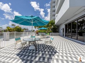 137 Golden Isles Drive 806, Hallandale Beach FL 33009