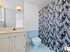 137 Golden Isles Drive 806, Hallandale Beach FL 33009