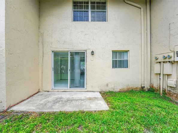 7505 Kimberly Blvd 127, North Lauderdale FL 33068