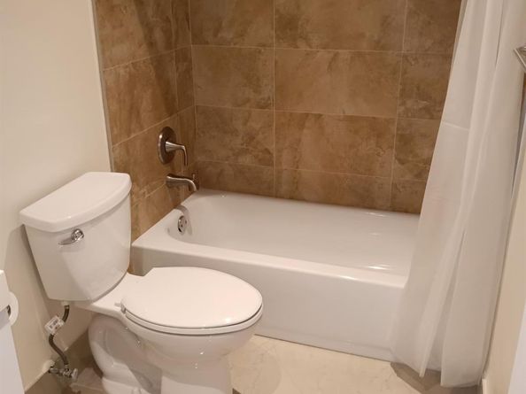 9861 Sunrise Lakes Blvd 307, Sunrise FL 33322