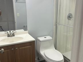 7035 NW 186th St D111, Hialeah FL 33015