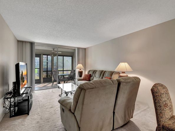6795 Huntington Lane 107, Delray Beach FL 33446
