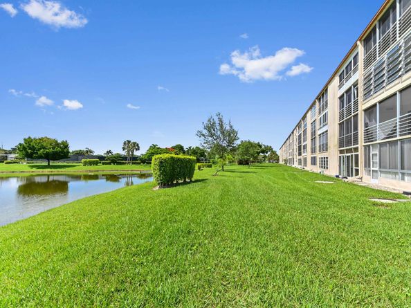 1010 Newcastle A 1010, Boca Raton FL 33434