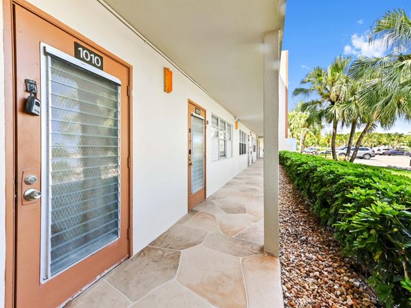 1010 Newcastle A 1010, Boca Raton FL 33434