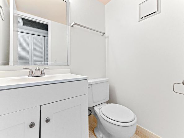 1010 Newcastle A 1010, Boca Raton FL 33434