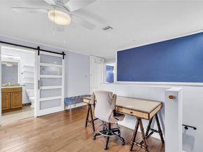 913 NE 17th Way *, Fort Lauderdale FL 33304