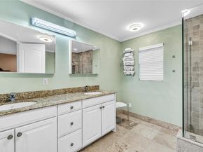 913 NE 17th Way *, Fort Lauderdale FL 33304