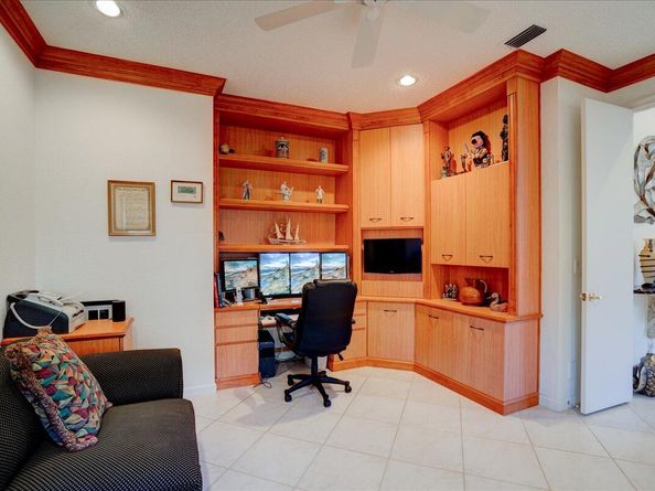4686 Hazleton Lane, Lake Worth FL 33449