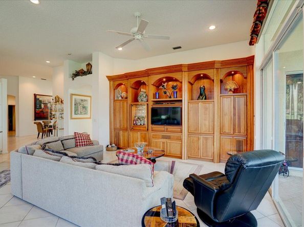 4686 Hazleton Lane, Lake Worth FL 33449