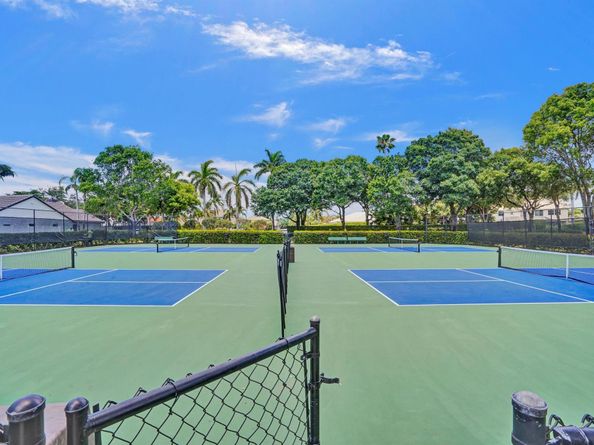 5639 Bermuda Dunes Circle, Lake Worth FL 33463