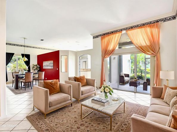 5639 Bermuda Dunes Circle, Lake Worth FL 33463