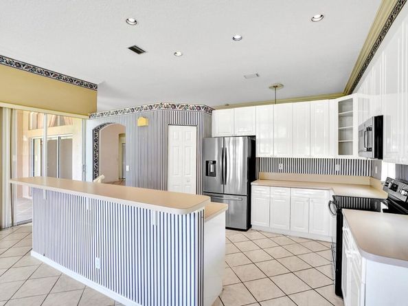 5639 Bermuda Dunes Circle, Lake Worth FL 33463
