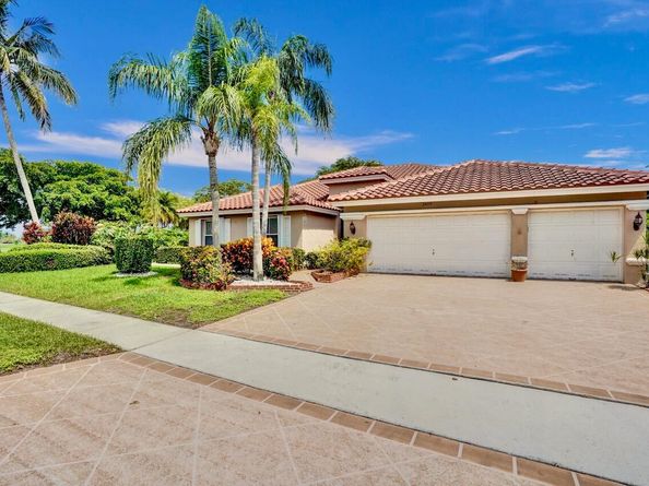 5639 Bermuda Dunes Circle, Lake Worth FL 33463