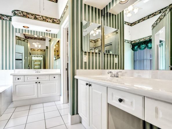 5639 Bermuda Dunes Circle, Lake Worth FL 33463