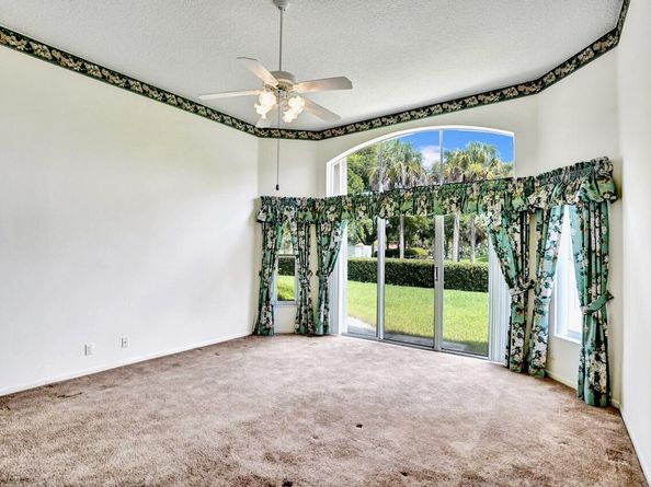 5639 Bermuda Dunes Circle, Lake Worth FL 33463