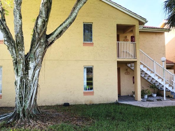 1055 Coral Club Dr 1055, Coral Springs FL 33071