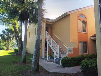 1055 Coral Club Dr