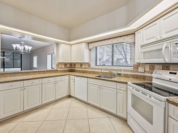 1103 Duncan Circle 104, Palm Beach Gardens FL 33418