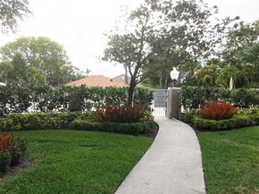 1103 Duncan Circle 104, Palm Beach Gardens FL 33418