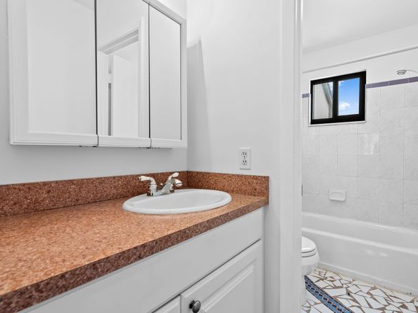 360 City View Dr, Fort Lauderdale FL 33311