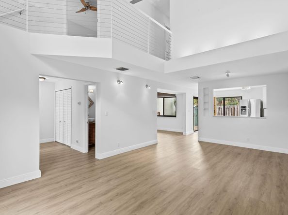 360 City View Dr, Fort Lauderdale FL 33311