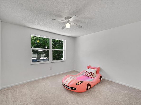 4042 Eastridge Cir, Deerfield Beach FL 33064