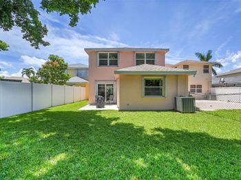 4042 Eastridge Cir