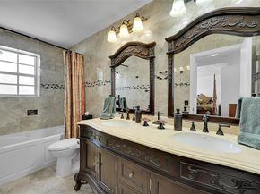 4042 Eastridge Cir, Deerfield Beach FL 33064