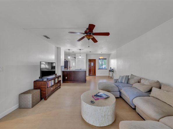 1535 SE 15th St 305, Fort Lauderdale FL 33316