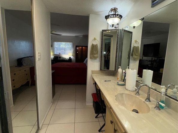 4151 NW 41st St 109, Lauderdale Lakes FL 33319
