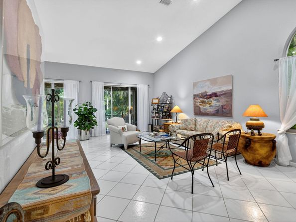 4521 Carlton Golf Drive, Lake Worth FL 33449
